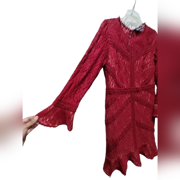 NWT Large Red Lace Ruffle Hem and Sleeves Party Midi Dress - Picture 3 of 7